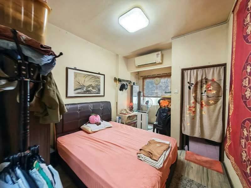Pangsapuri untuk Dijual di Putri Ria - Wenting Lee - Bedroom - PropertyGuru.com.my