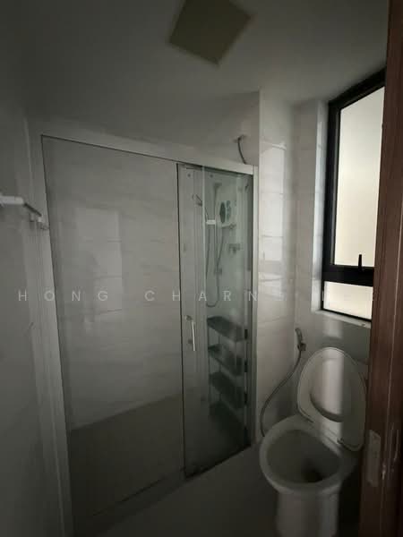 Apartment for Rent at Starview Bay @ Forest City - Hong Charng Lee - Bathroom - PropertyGuru.com.my