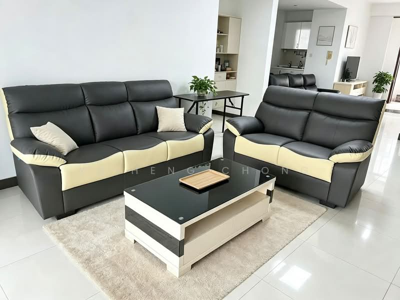 Condominium for Rent at Nautica Lake Suites - Yu Heng Chong - Living Room - PropertyGuru.com.my