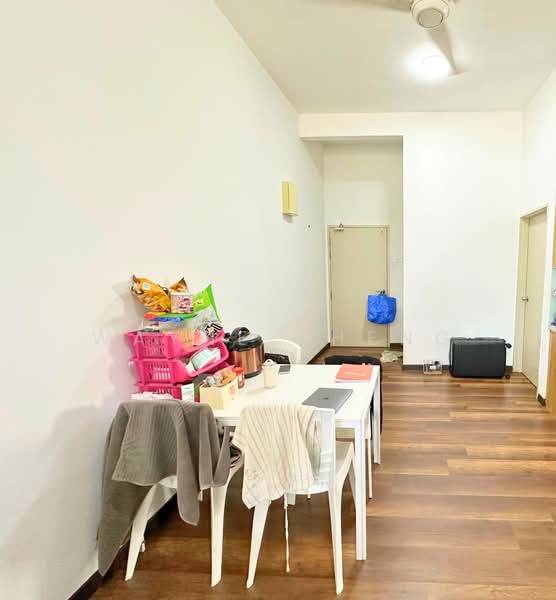 Pangsapuri untuk Dijual di Camellia Residences - WAYNE SHENG - Dining Room - PropertyGuru.com.my