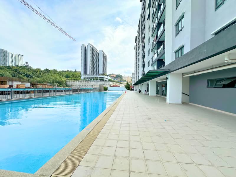 Pangsapuri untuk Dijual di Camellia Residences - WAYNE SHENG - Pool - PropertyGuru.com.my