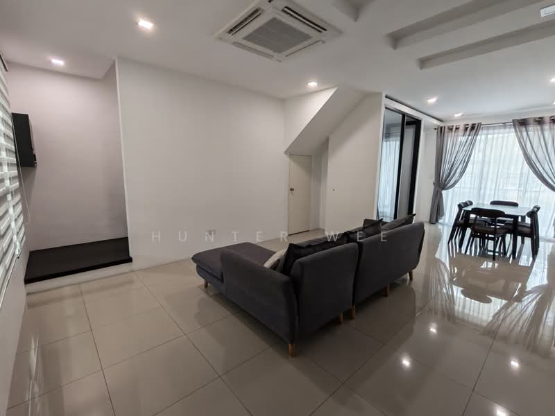 3-storey Terraced House for Sale in Moyan (Kuching) - Hunter Wee - Living Room - PropertyGuru.com.my
