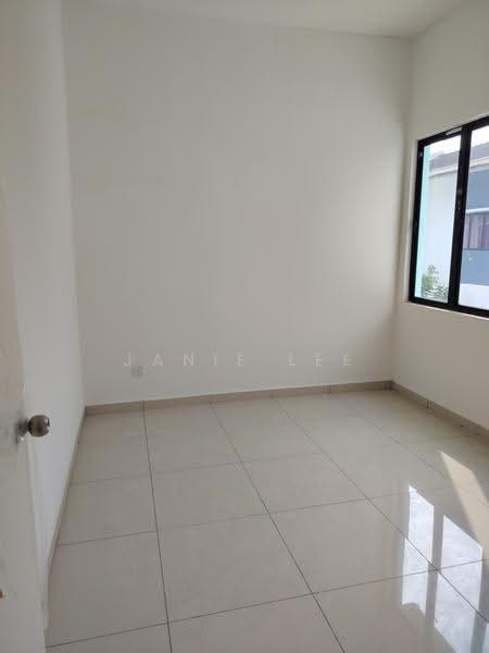 Rumah Berkembar untuk Dijual di Setia Ecohill (Semenyih) - Janie Lee - Bedroom - PropertyGuru.com.my