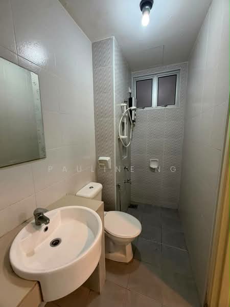 Apartment for Rent at Austin Suites (Permata Austin) - Pauline Ng - Bathroom - PropertyGuru.com.my