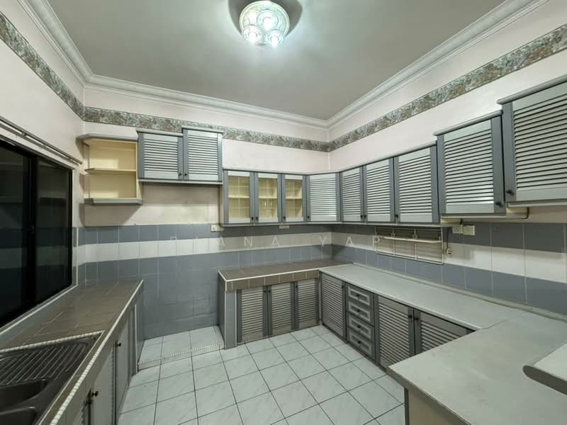 Rumah Teres 2 Tingkat untuk Dijual di Damansara Jaya (Petaling Jaya) - Biana Yap - Kitchen - PropertyGuru.com.my