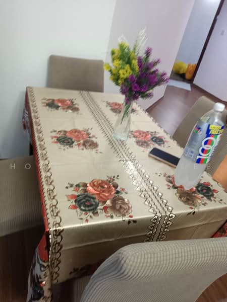 Service Residence for Rent at Amansari Residence Resort - Hong Charng Lee - Dining Room - PropertyGuru.com.my