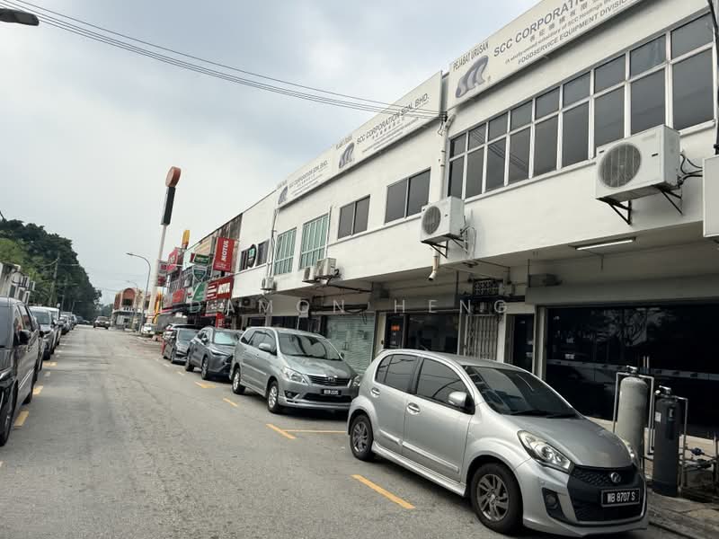 Shop / Office untuk Disewa di Taman Overseas Union (Taman Oug) (Jalan Klang Lama (Old Klang Road)) - Damon Heng - Exterior - PropertyGuru.com.my