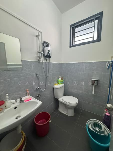 2-storey Terraced House for Sale in Kangkar Pulai (Skudai) - Carmen Kang - Bathroom - PropertyGuru.com.my