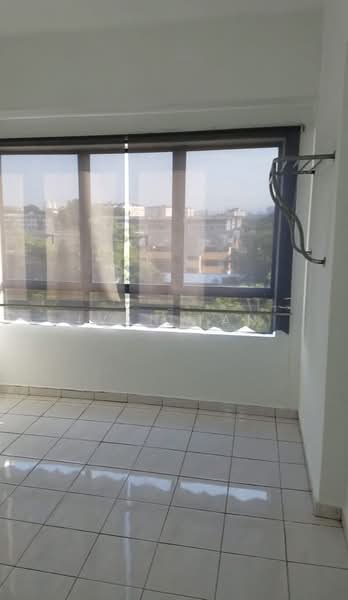 Kondominium untuk Dijual di Vista Millennium Condominium - Ivan Tan - Balcony - PropertyGuru.com.my