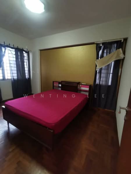 Apartment for Rent at Molek Pine 1 - Wenting Lee - Bedroom - PropertyGuru.com.my