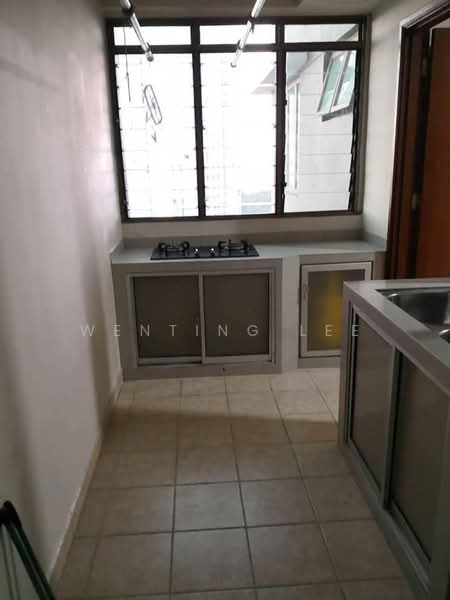 Apartment for Rent at Molek Pine 1 - Wenting Lee - Kitchen - PropertyGuru.com.my