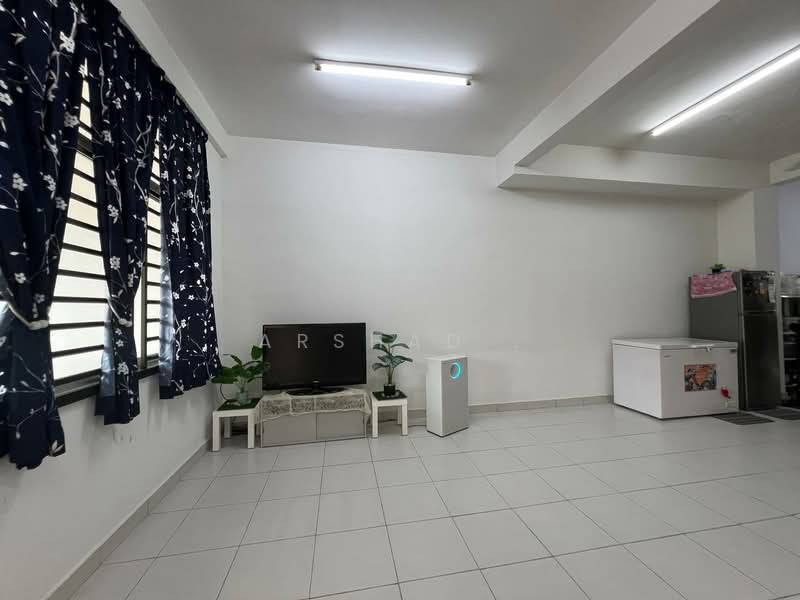 2-storey Terraced House for Sale in Pontian (Johor) - Arshad . - Living Room - PropertyGuru.com.my