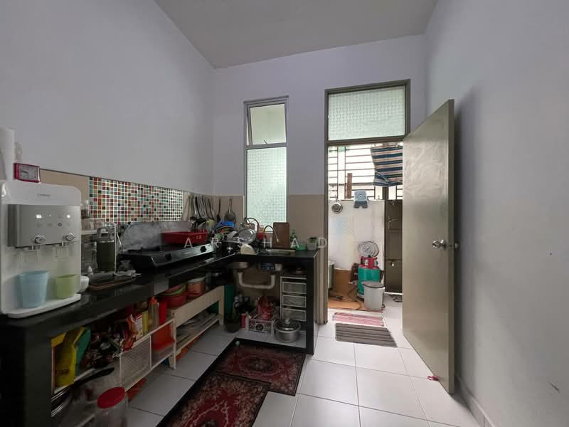 2-storey Terraced House for Sale in Pontian (Johor) - Arshad . - Kitchen - PropertyGuru.com.my