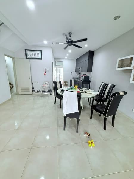 2-storey Terraced House for Sale in Taman Nusa Sentral (Iskandar Puteri (Nusajaya)) - Jit Sin Cheah - Dining Room - PropertyGuru.com.my