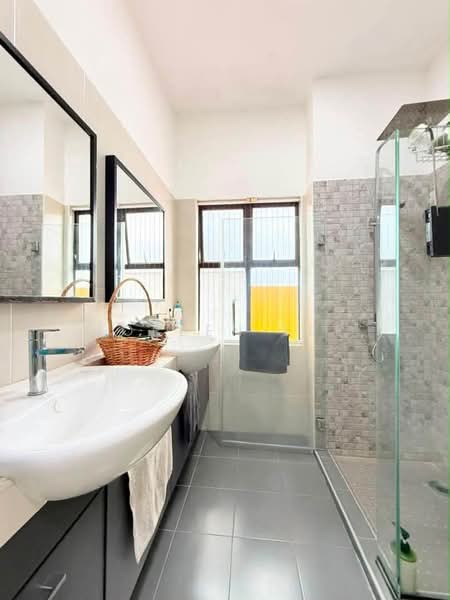 Rumah Teres 2-Tingkat untuk Dijual di Taman Laguna (Johor Bahru) - Joreen Lee - PropertyGuru.com.my