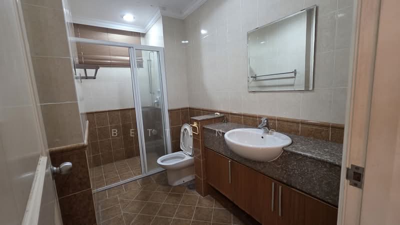 Condominium for Sale at La Grande Kiara - Betty Ning - Bathroom - PropertyGuru.com.my