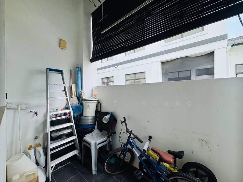 Semi-Detached House for Sale in Eco Grandeur (Puncak Alam) - Salawati Busro - Balcony - PropertyGuru.com.my