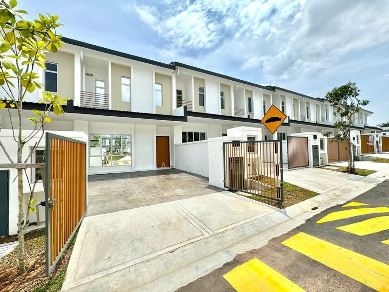 2-storey Terraced House for Sale in Gombak (Selangor) - Farah Dina - Exterior - PropertyGuru.com.my
