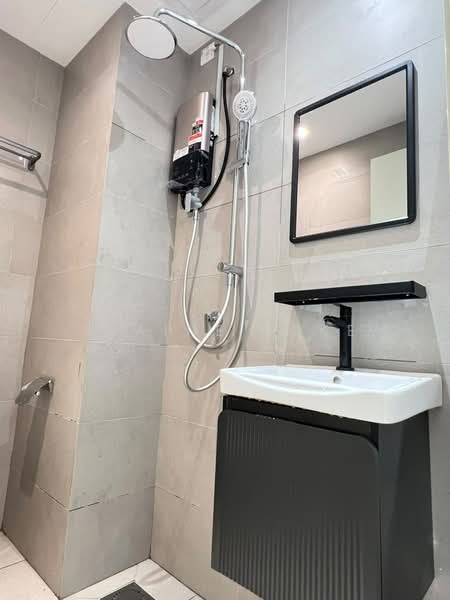 Kediaman Servis untuk Disewa di 168 Park Residensi Selayang - Elaine Loke - Bathroom - PropertyGuru.com.my