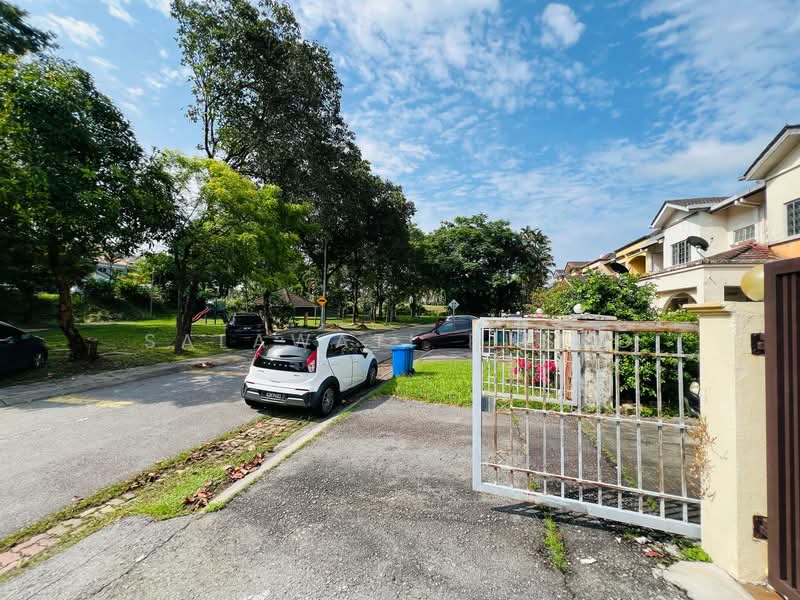 Rumah Teres untuk Dijual di Kota Kemuning (Shah Alam) - Salawati Busro - Exterior - PropertyGuru.com.my
