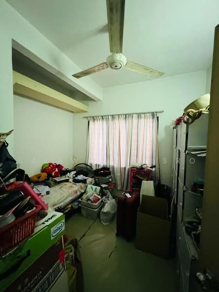Rumah Teres untuk Dijual di Kota Kemuning (Shah Alam) - Salawati Busro - Bedroom - PropertyGuru.com.my