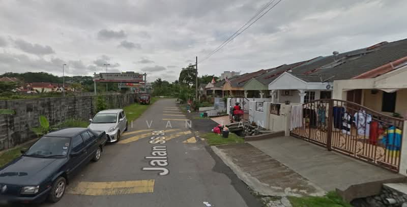 1-storey Terraced House for Sale in Kelana Jaya (Petaling Jaya) - Ivan Tan - Exterior - PropertyGuru.com.my