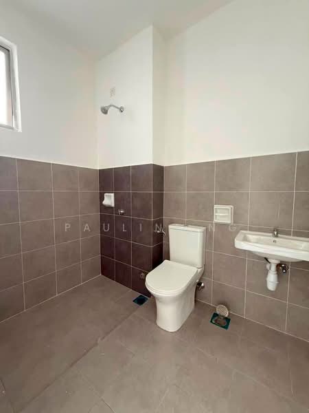 Rumah Teres untuk Dijual di Pasir Gudang (Johor) - Pauline Ng - Bathroom - PropertyGuru.com.my