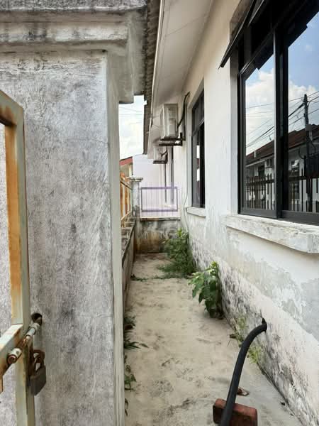 Rumah Teres 1-Tingkat untuk Dijual di Taman Daya (Johor Bahru) - Pauline Ng - Exterior - PropertyGuru.com.my