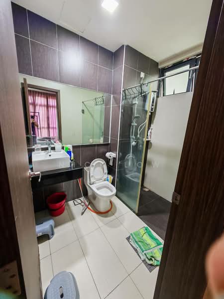 Service Residence for Rent at D'Secret Garden (Pangsapuri Kempas Indah) - Nick Low - Bathroom - PropertyGuru.com.my
