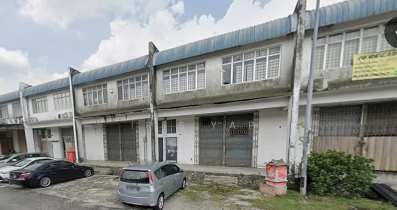 Kilang Teres untuk Disewa di Taman Taming Jaya (Balakong) - Iris Yap - Exterior - PropertyGuru.com.my