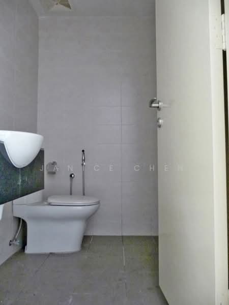 3-storey Terraced House for Sale in Kinrara Residence (Puchong) - Janice Chen - Bathroom - PropertyGuru.com.my