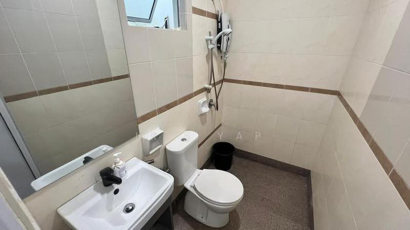 Rumah Teres untuk Dijual di Bandar Bukit Puchong (Puchong) - Iris Yap - Bathroom - PropertyGuru.com.my