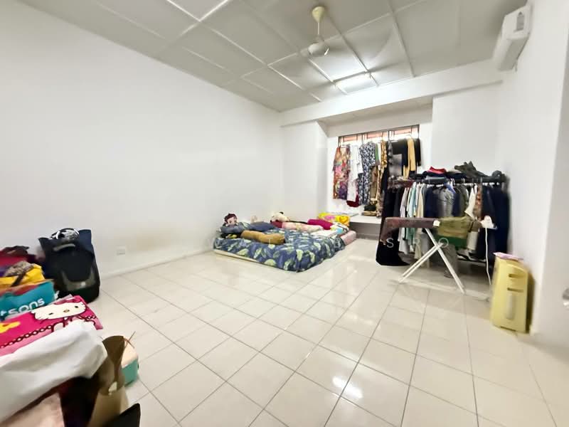 2-storey Terraced House for Sale in Alam Budiman (Shah Alam) - Salawati Busro - Bedroom - PropertyGuru.com.my