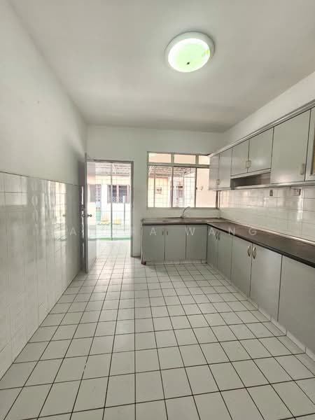 2-storey Terraced House for Sale in Bandar Utama 4 (Bandar Utama) - Sandra Wang - PropertyGuru.com.my