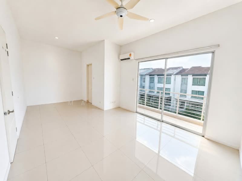 Rumah Teres 3-Tingkat untuk Dijual di Tropicana Heights (Kajang) - Mac Chong - Balcony - PropertyGuru.com.my