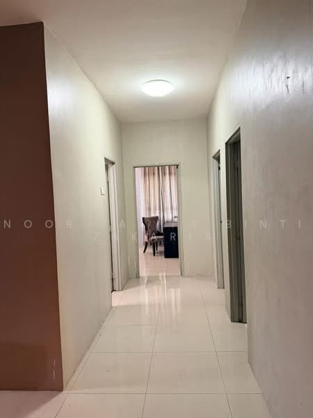 Condominium for Rent at Mutiara Anggerik - Noor Zalifa Binti Zakaria - Corridor - PropertyGuru.com.my