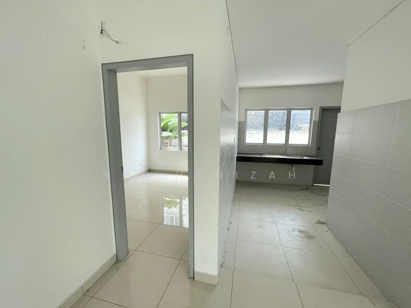 Semi-Detached House for Sale in Bandar Seri Coalfields (Sungai Buloh) - Nur Hanizah - PropertyGuru.com.my
