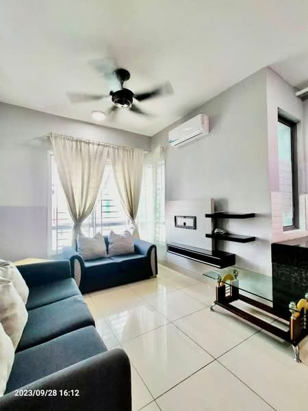 Servis Apartment untuk Disewa di Vega Residensi 1 - Luwis Ling - Living Room - PropertyGuru.com.my