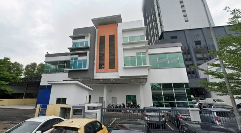 Semi-D Factory for Sale in Taman Subang Mas (Subang Jaya) - Peter Liew - Exterior - PropertyGuru.com.my