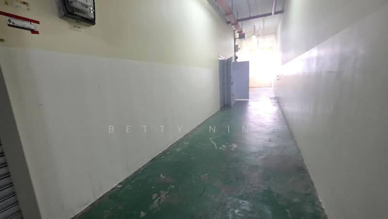 Factory for Sale in Jalan Klang Lama (Old Klang Road) (Kuala Lumpur) - Betty Ning - Corridor - PropertyGuru.com.my