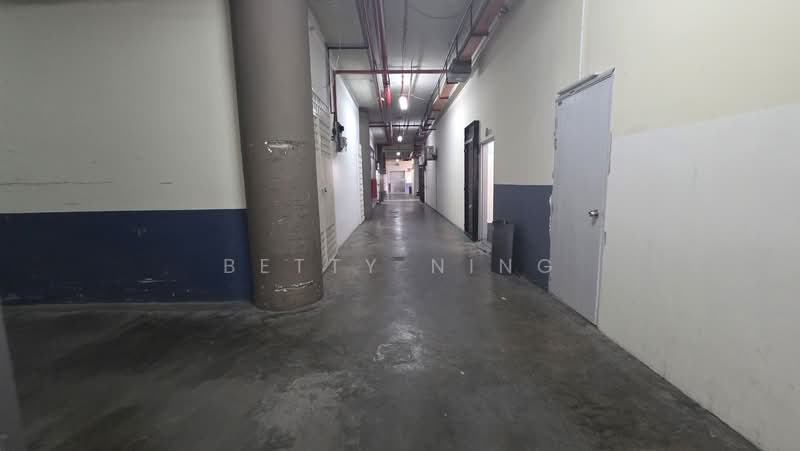 Factory for Sale in Jalan Klang Lama (Old Klang Road) (Kuala Lumpur) - Betty Ning - Corridor - PropertyGuru.com.my