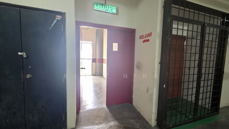 Factory for Sale in Jalan Klang Lama (Old Klang Road) (Kuala Lumpur) - Betty Ning - Corridor - PropertyGuru.com.my