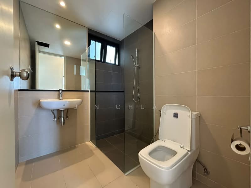 Kondominium untuk Disewa di Raffel Tower - Jin Chuah - Bathroom - PropertyGuru.com.my