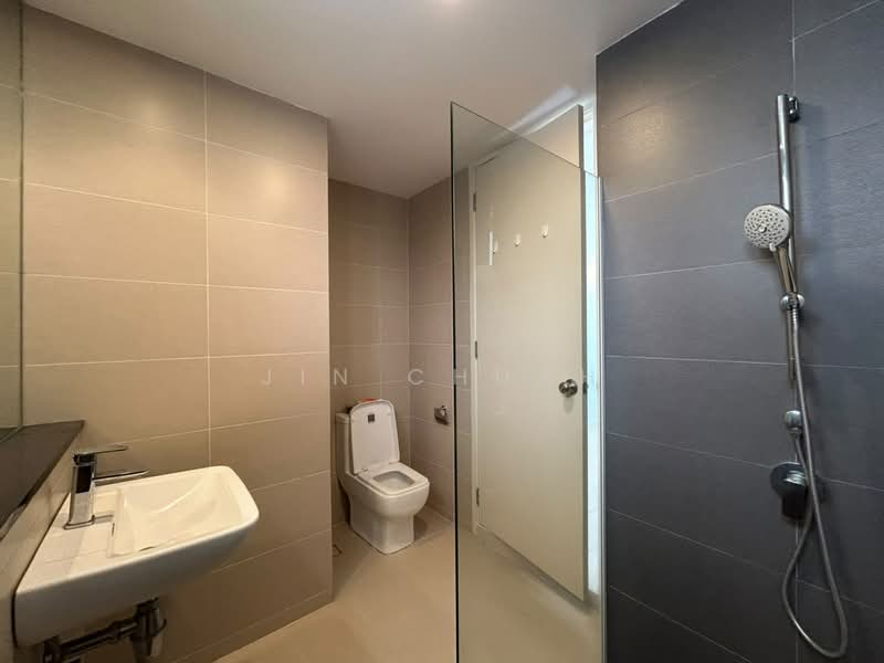 Kondominium untuk Disewa di Raffel Tower - Jin Chuah - Bathroom - PropertyGuru.com.my