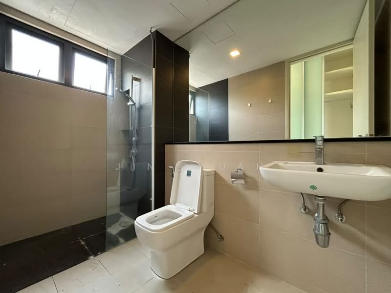 Kondominium untuk Disewa di Raffel Tower - Jin Chuah - Bathroom - PropertyGuru.com.my