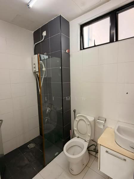 Service Residence for Rent at The Platino Serviced Apartment - Li Min - Bathroom - PropertyGuru.com.my