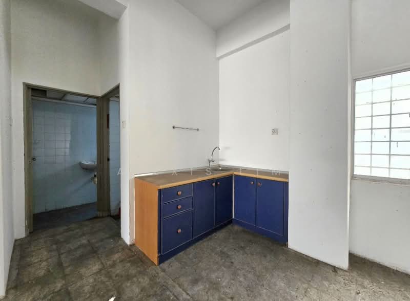 Shop / Office for Rent in Klang (Selangor) - Alexis Lim - Kitchen - PropertyGuru.com.my