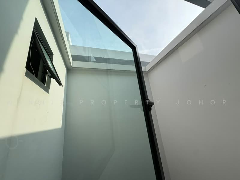 Cluster House for Sale in Johor Bahru (Johor) - Winnie Property Johor - Exterior - PropertyGuru.com.my
