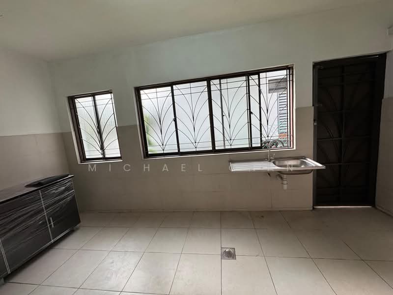 2-storey Terraced House for Sale in Bandar Puteri Puchong (Puchong) - Michael Chan - Kitchen - PropertyGuru.com.my