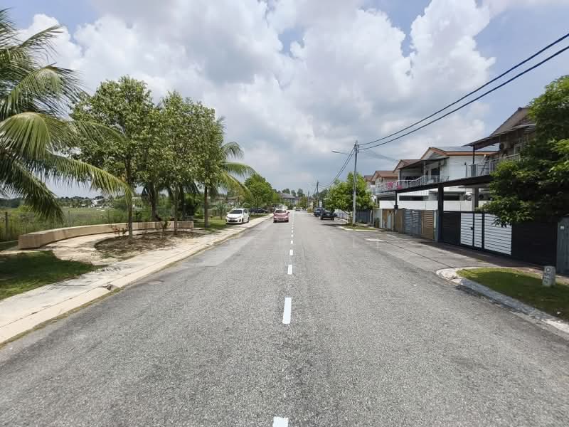 Rumah Berkembar untuk Dijual di Taman Putra Prima (Puchong) - Ameer Ali - Exterior - PropertyGuru.com.my